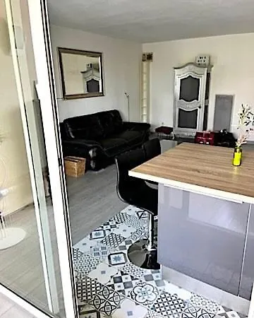 Evasion Au Bord De L'eau - T2 Cosy Et Spacieux Apartamento Lattes